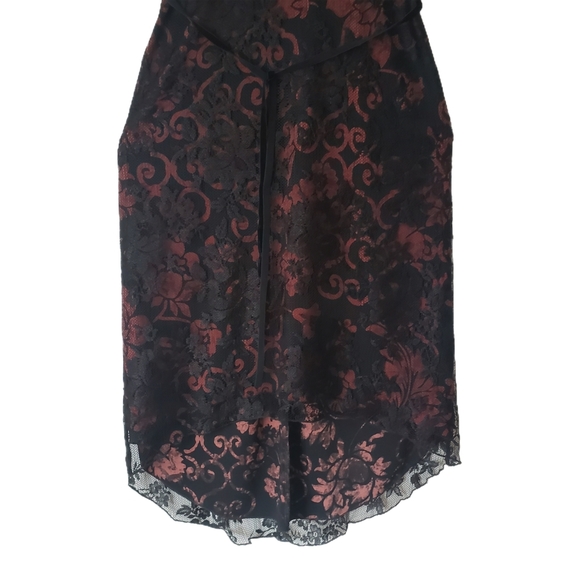 Elegant Black & Burgundy Lace Bodycon Dress with Hidden Zipper – Size S - Picture 3 of 8
